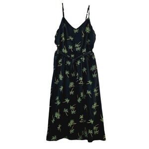 ✨free shipping !! ✨Charming Charlie Black and Green Midi Dress
